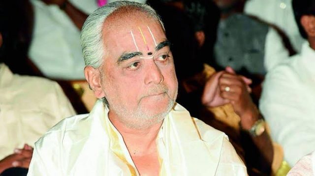 టీటీడీలోకి రమణదీక్షితులు పున:ప్రవేశం