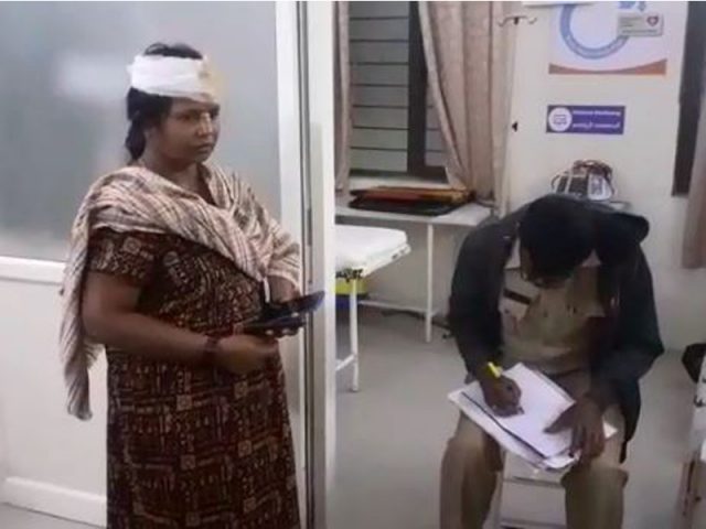 జమ్మలమడుగులో దారుణం.. భార్య, తల్లిపై కత్తితో దాడి