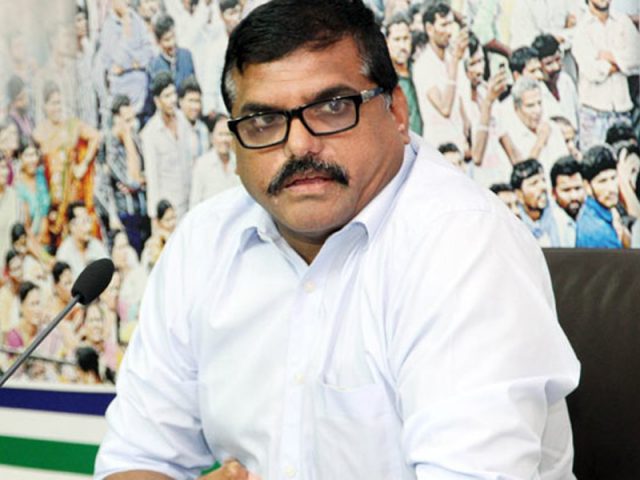 రైతులకు ఇచ్చిన హామీలను నెరవేరుస్తాం