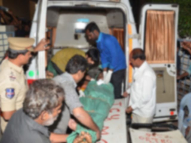 దిశ నిందితుల మృతదేహాలకు రీ పోస్టుమార్టం