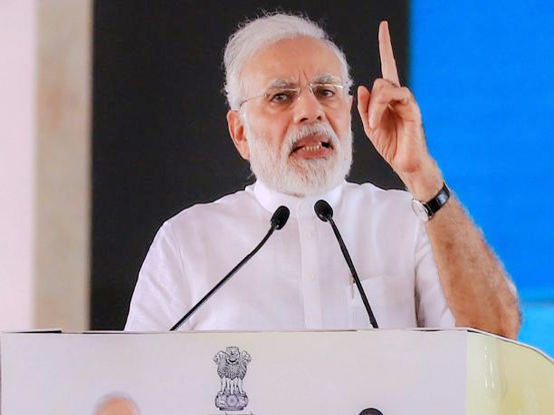 పోలీసులపై దాడులు చేయడం ఇదేనా పద్దతి: మోదీ పోలీసులపై దాడులు చేయడం ఇదేనా పద్దతి: మోదీ