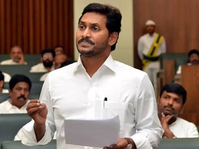 ప్రజలు ఓట్లు వేసి గెలిపించారు.. అభివృద్ధి కోసం కృషి చేస్తా..! ప్రజలు ఓట్లు వేసి గెలిపించారు.. అభివృద్ధి కోసం కృషి చేస్తా..!