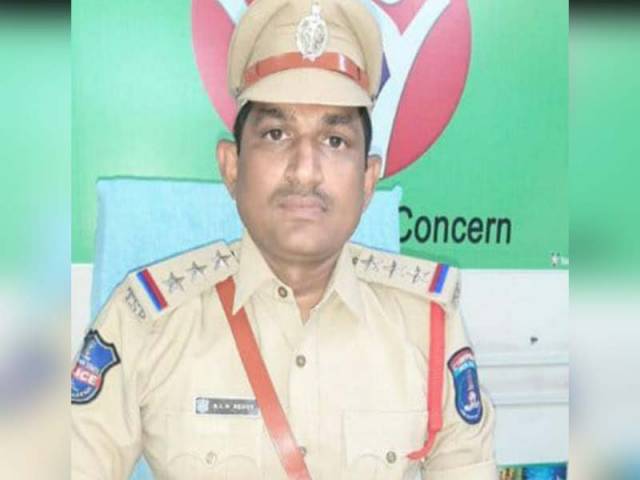 కూకట్పల్లి సీఐని ప్రశంసించిన హిమాచల్ప్రదేశ్ ముఖ్యమంత్రి