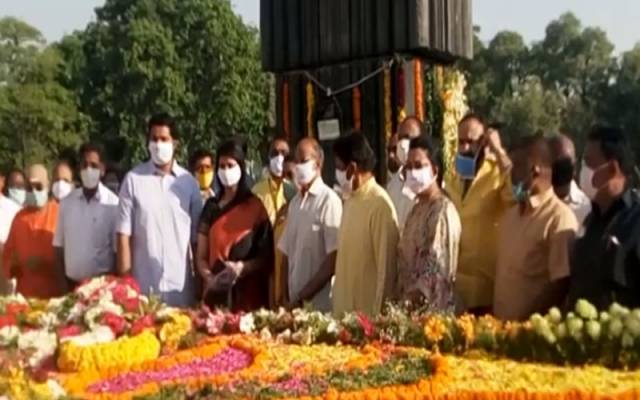 నట సార్వభౌముడికి ప్రముఖుల ఘన నివాళి
