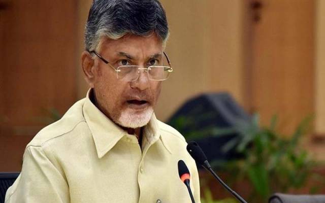 అప్పుడొకలా.. ఇప్పుడు మరోలా.. చర్చనీయాంశంగా బాబు తీరు.!