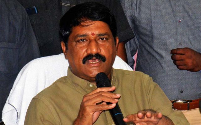 వైసీపీలో చేరికకు గంటా ముహుర్తం ఫిక్స్ చేసుకున్నారా.?