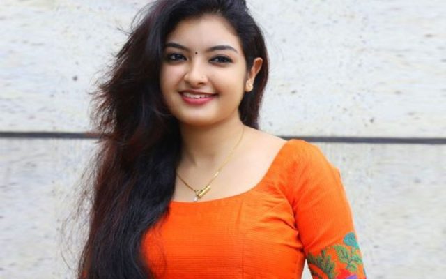 ‘పెళ్లి సందడి’లో హీరోయిన్ ఈమేనా ..?