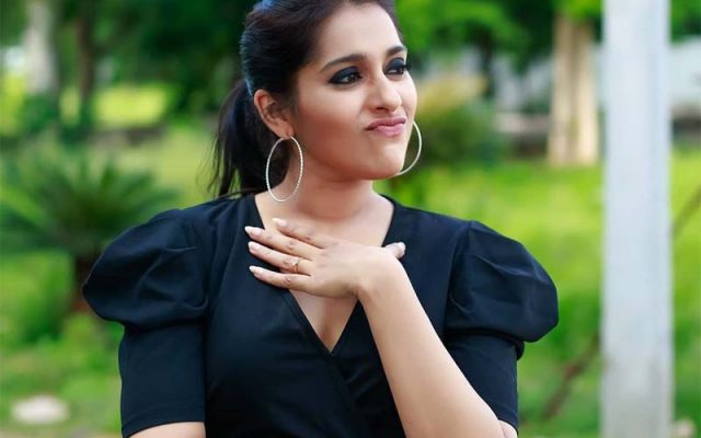 యాంకర్ రష్మీగౌతమ్కు కరోనా పాజిటివ్.!